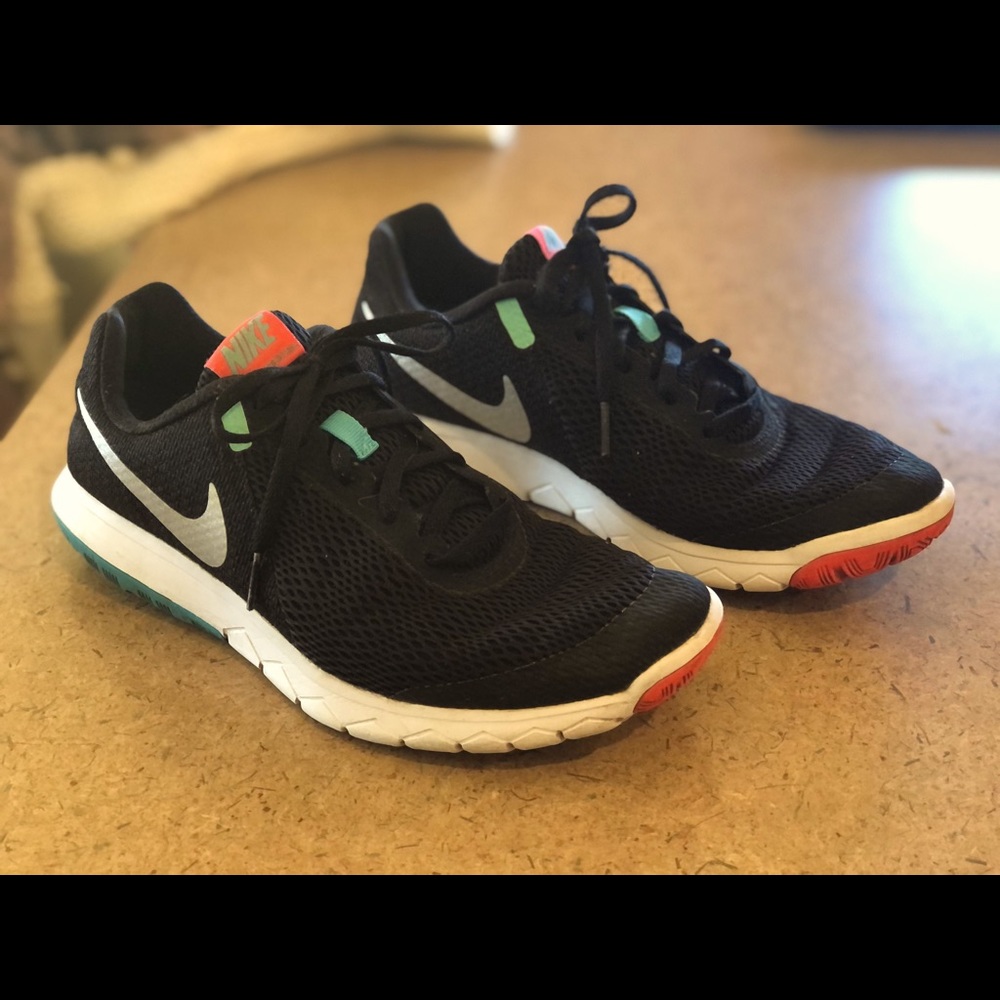 Women’s Nike flex experience rn 6 casual shoes